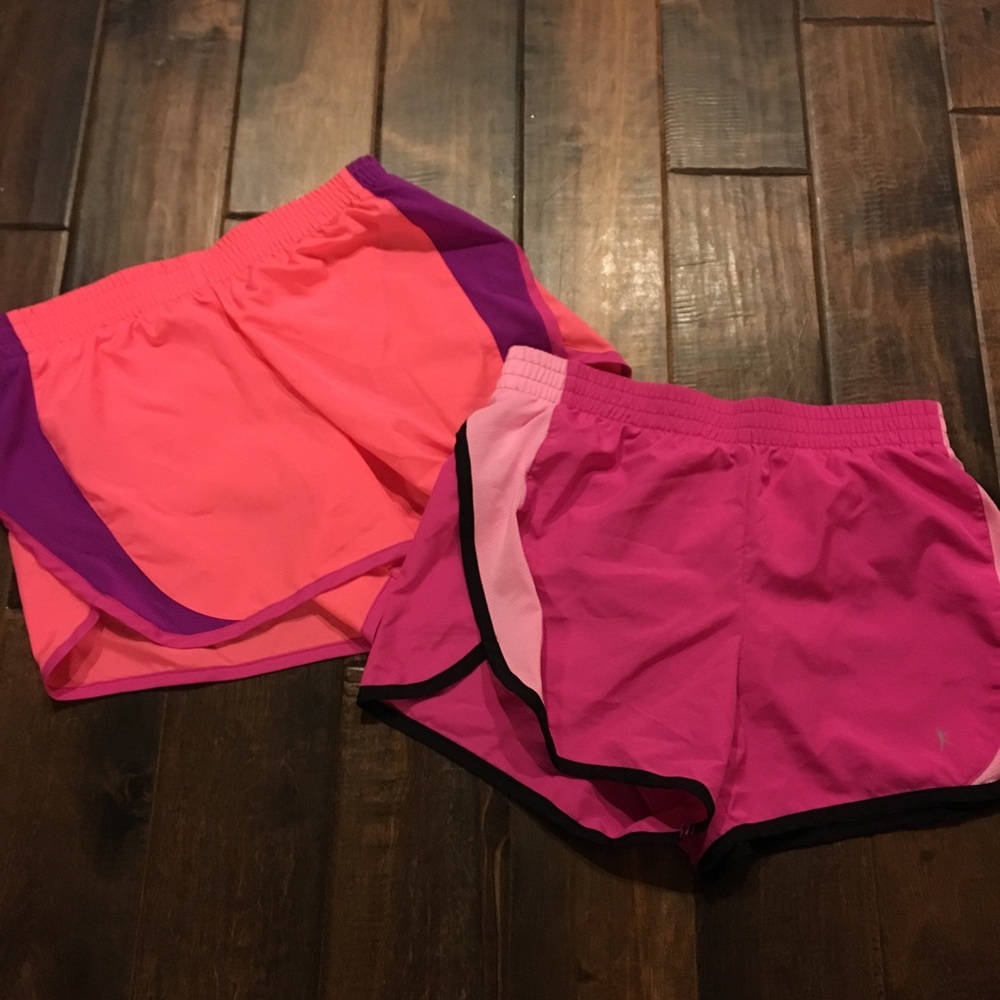 Running shorts